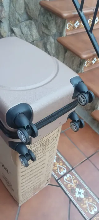 Maleta Cabina Rosa Bronce 55x35x20 Nueva