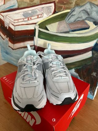 Nike Vomero 5 BG - Nuevas