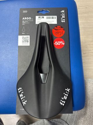 Sillín Fi'zi:k Argo Vento R5 Negro