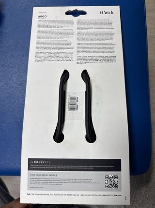 Sillín Fi'zi:k Argo Vento R5 Negro