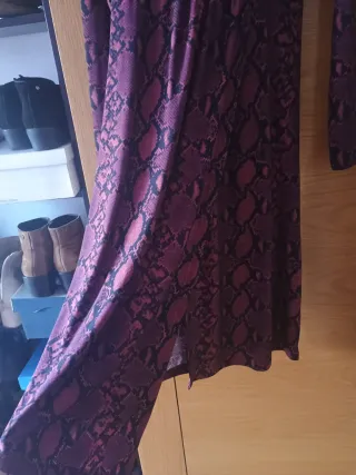 Vestido estampado serpiente