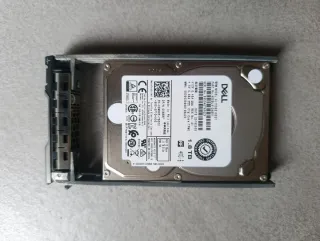 4x 1.8TB 2.5 SAS Dell