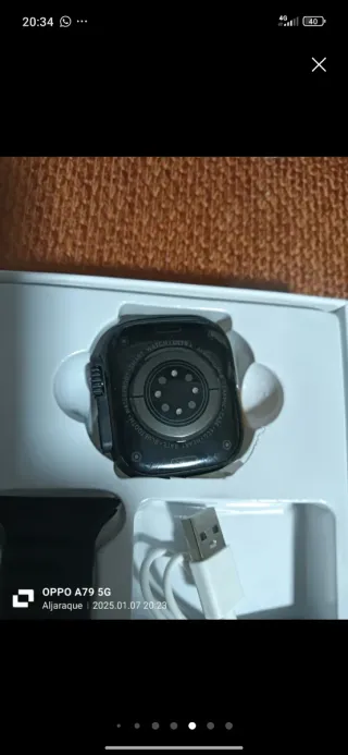 Reloj inteligente como nuevo