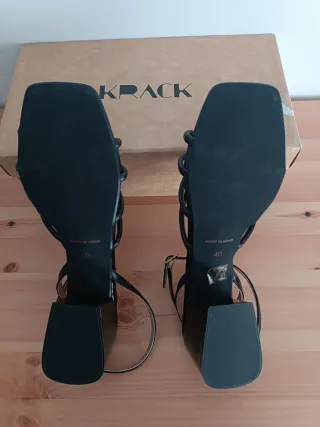 Sandalias tacón negras