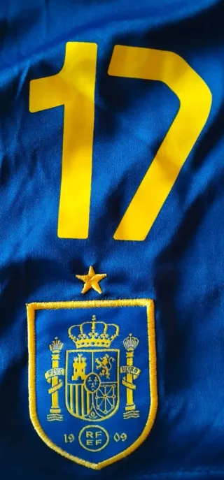 Pantalón Adidas corto RFEF 17