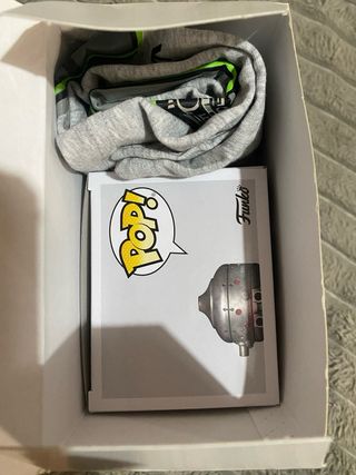 Funko The Mandalorian IG-11 con Camiseta