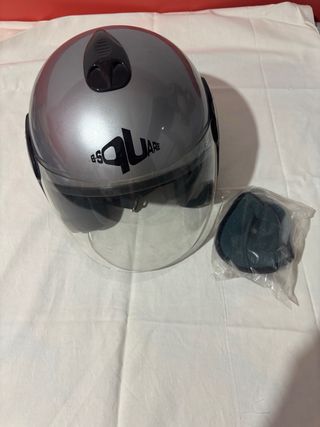 Casco Moto Gris Visera TUV