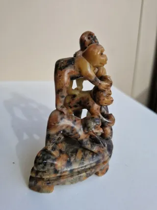 Escultura de monos en esteatita arte chino