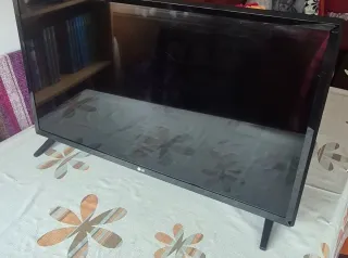 Televisión LG Smart TV Negra