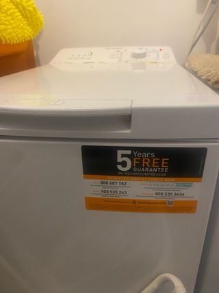 Lavadora carga superior Indesit
