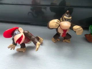 Figuras Mario Bros: Donkey Kong, Yoshi, Luigi, Goo