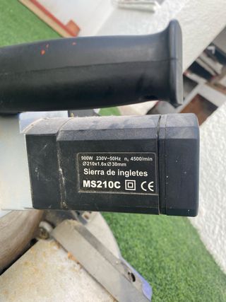 Sierra Inglete Krafttech MS210C