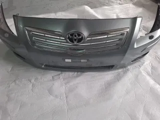 Paragolpes Delantero Toyota Avensis T25