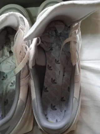 Zapatillas Adidas Adiprene Talla 43 Beige/Plata