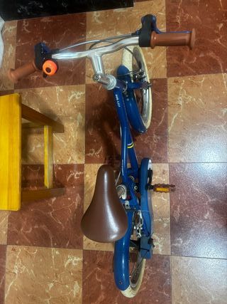 Bicicleta infantil B'TWIN azul aluminio