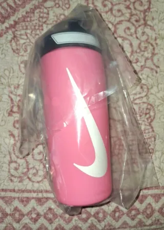 Mochila Bullpadel Hack Padel Negra y Blanca