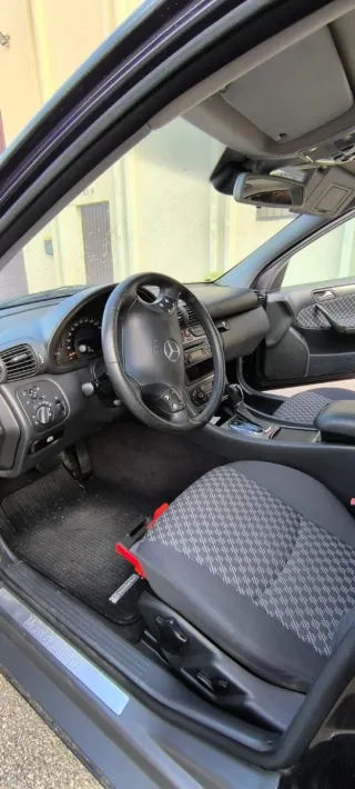 Mercedes-Benz Clase C 2001