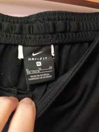 Pantalón chándal niño Nike negro