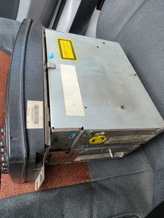 Radio Pantalla Mercedes W203