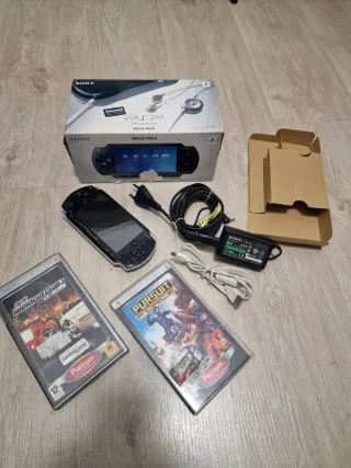 Sony PSP 1004 Value Pack Negra