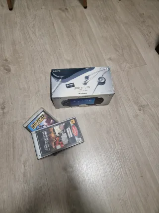 Sony PSP 1004 Value Pack Negra