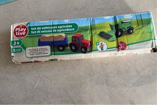 Set giocattoli: trattore, rimorchio, mietitrebbia
