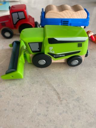 Set giocattoli: trattore, rimorchio, mietitrebbia