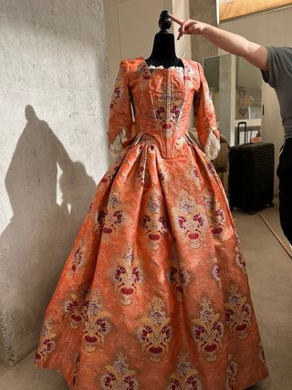 Traje de Fallera Seda Girones y Vila