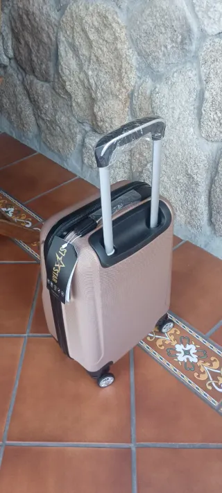 Maleta Cabina Rosa Bronce 52x33x19 Nueva