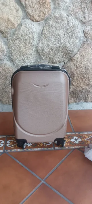 Maleta Cabina Rosa Bronce 52x33x19 Nueva