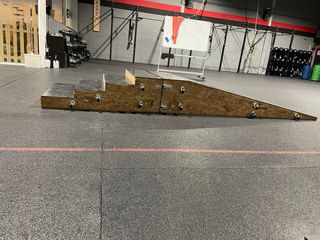 Rampa/Escalera Handstand Walk Crossfit