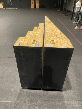 Rampa/Escalera Handstand Walk Crossfit