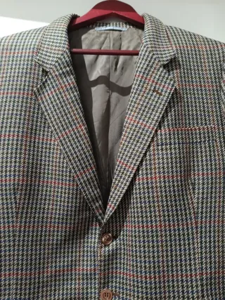 Americana de cuadros marrón y multicolor