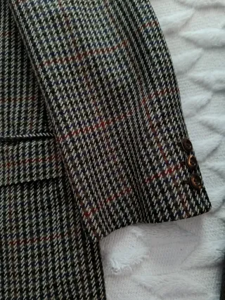 Americana de cuadros marrón y multicolor