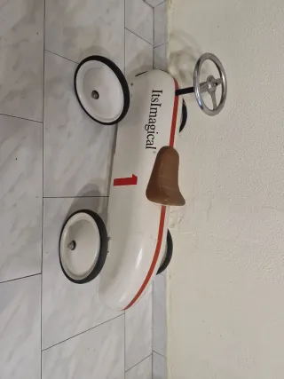 Coche correpasillos ItsImagical