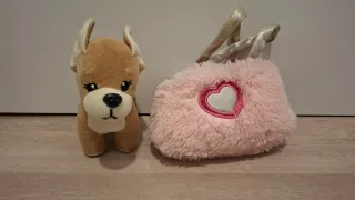 Peluche perro con bolso rosa