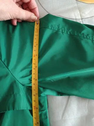 Parka verde mujer Zara