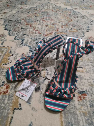 Sandalias Zara Tacon Talla 40