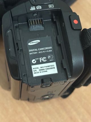 Samsung SMX-F400BP Videocámara Negra