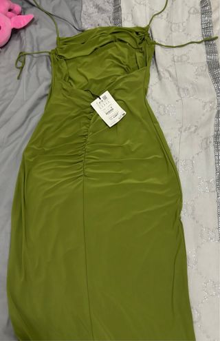 Vestido verde midi drapeado