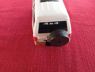 Mitsubishi MONTERO Modellino a carica Lanard Toys