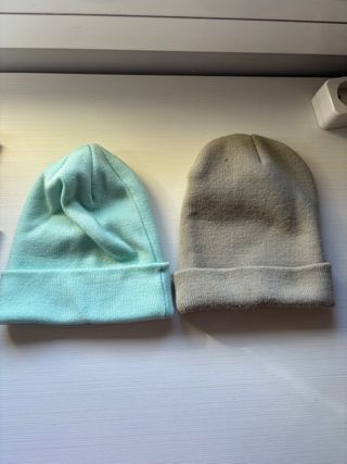 Gorros Carhartt y Nike