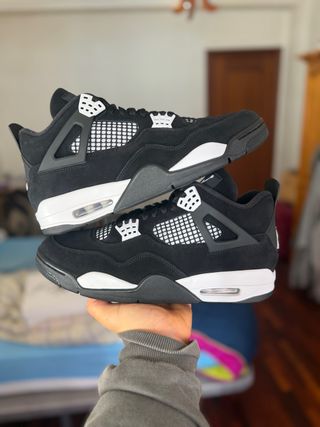 Jordan 4 White Thunder