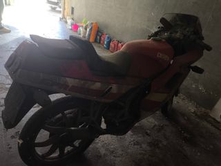 Derbi GPR 75 para restaurar