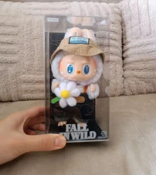 Labubu The Monsters Fall in Wild Nuevo y Abierto