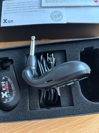 XVIVE U2 Sistema Inalámbrico Guitarra/Bajo Nuevo