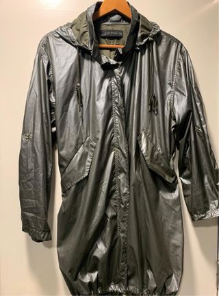 Chubasquero Zara Verde Talla S