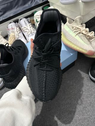 Adidas Yeezy 350 V2 Black
