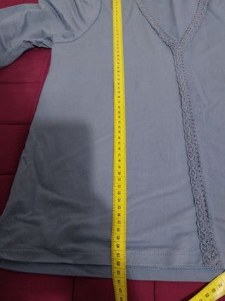 Blusa C&A punto manga larga.