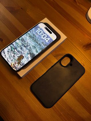 iPhone 16 Negro 128GB + complementos